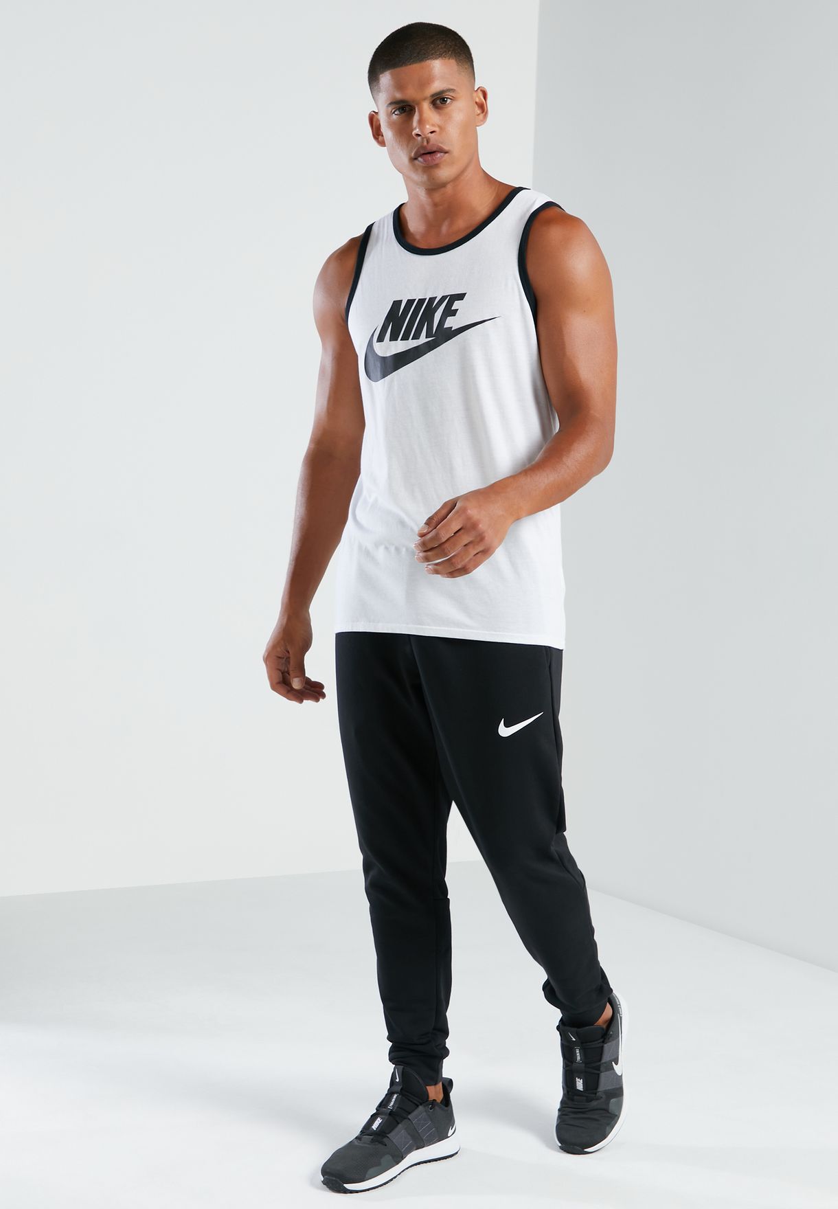 nike dri fit tapered sweatpants