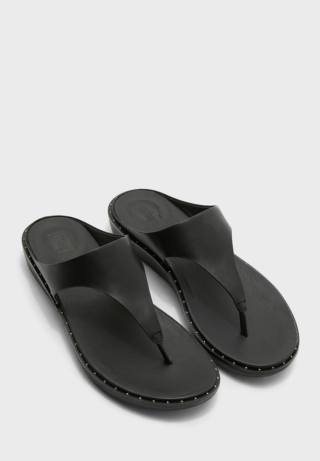 Buy Fitflop black Banda Flat Sandals for Women in MENA, Worldwide