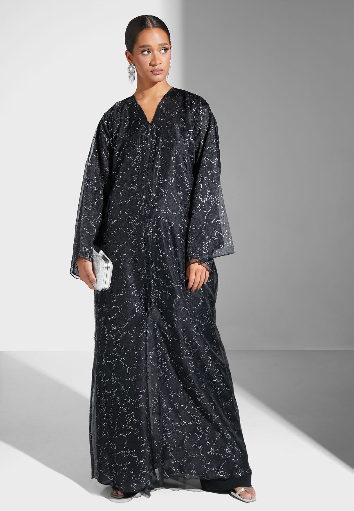 Buy Khizana black Shimmer Abaya for Women in MENA, Worldwide