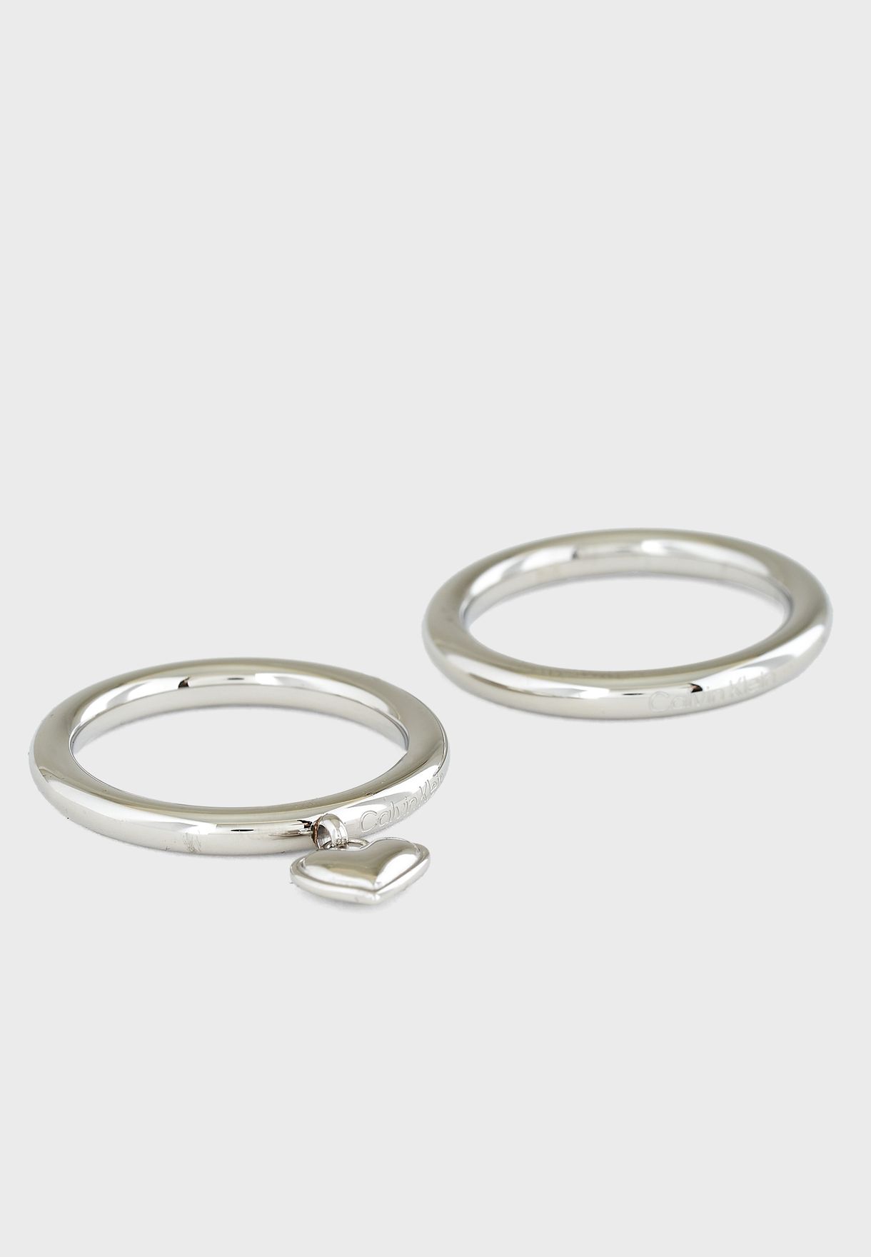 Captivate  Ring