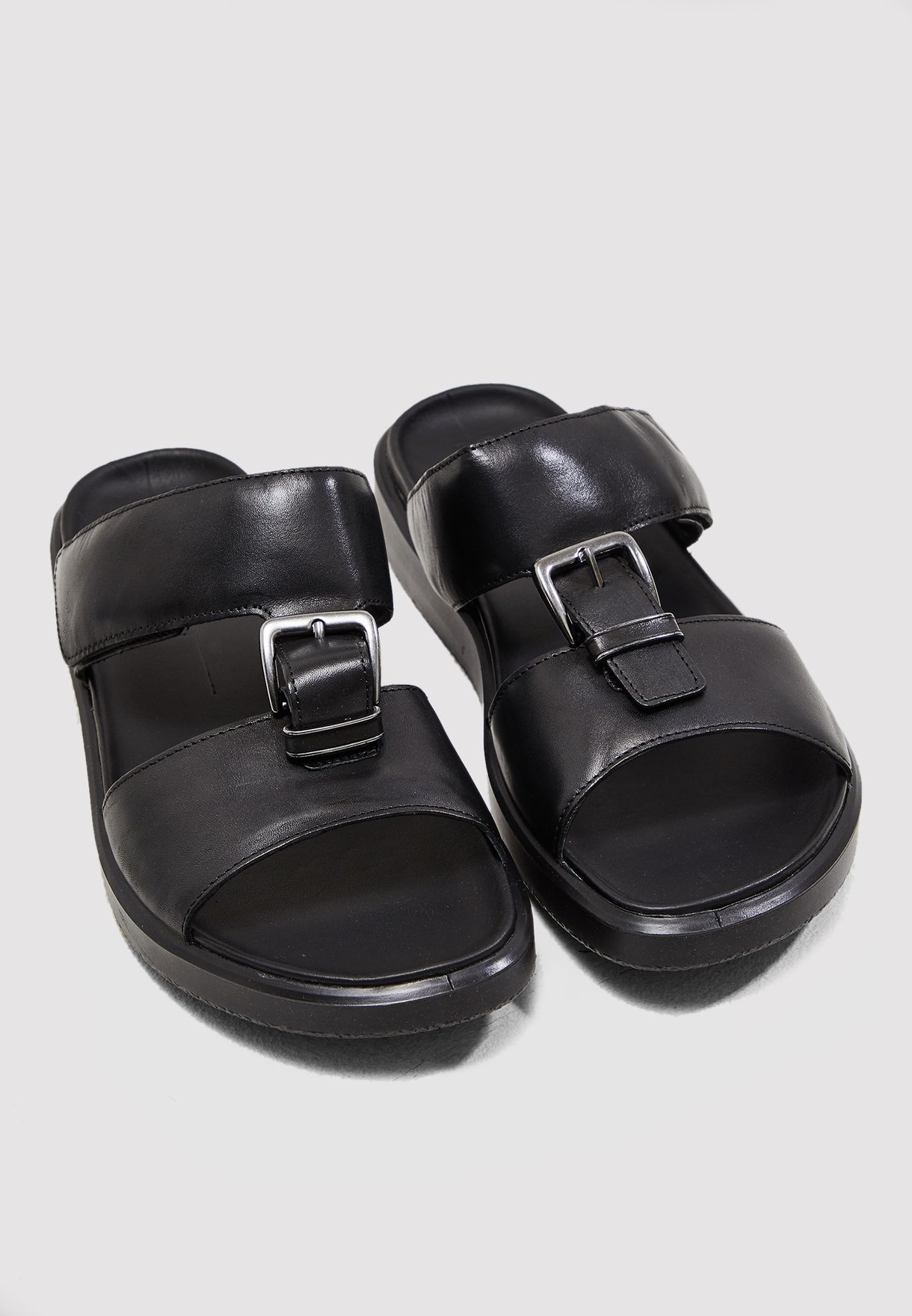 black ecco sandals