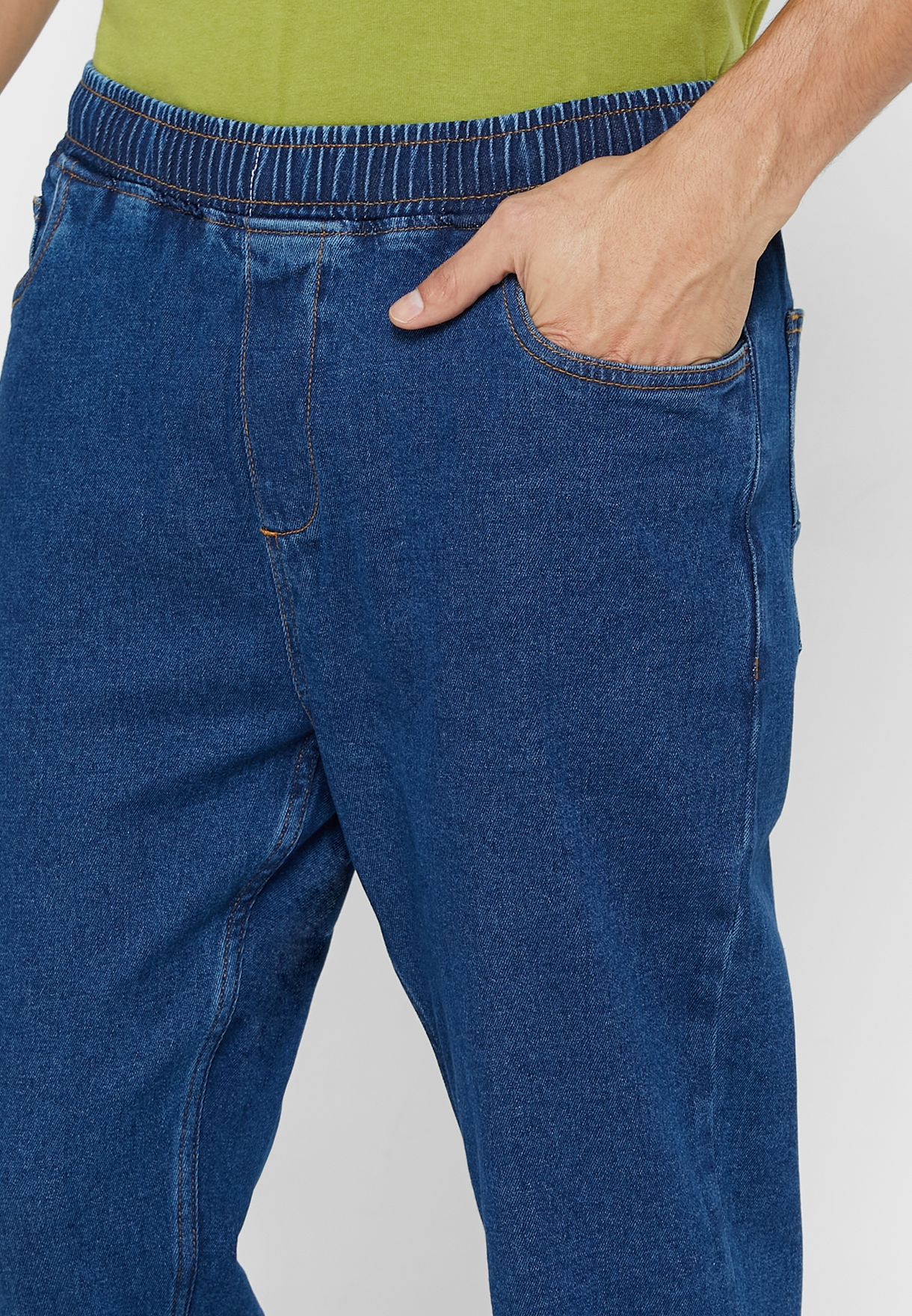 Relaxed Fit 5 Pocket Jean