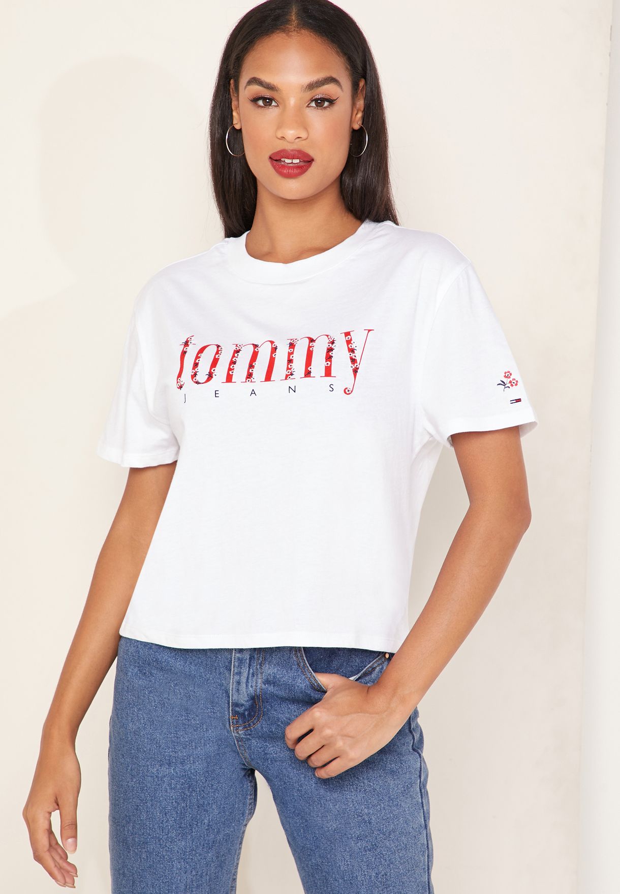 tommy jeans embroidered logo tee