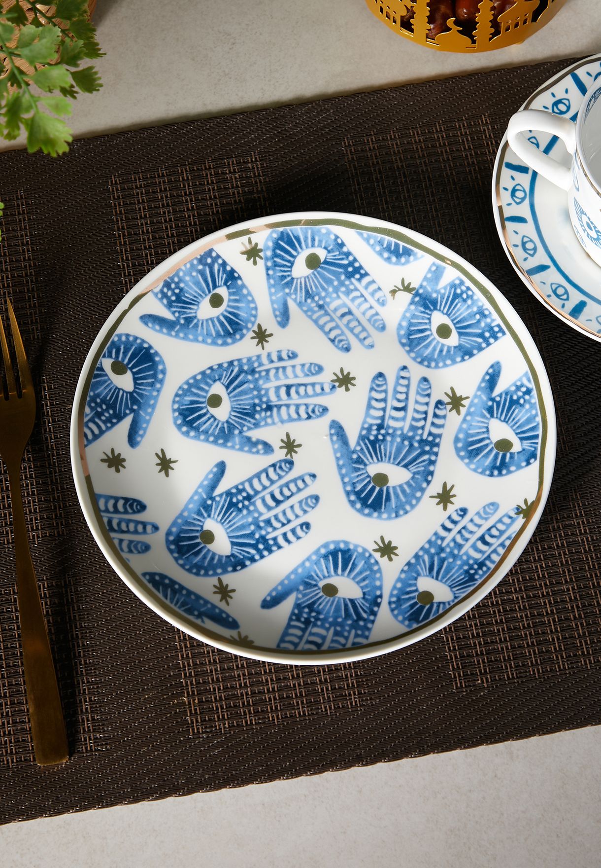 Hamsa Plate