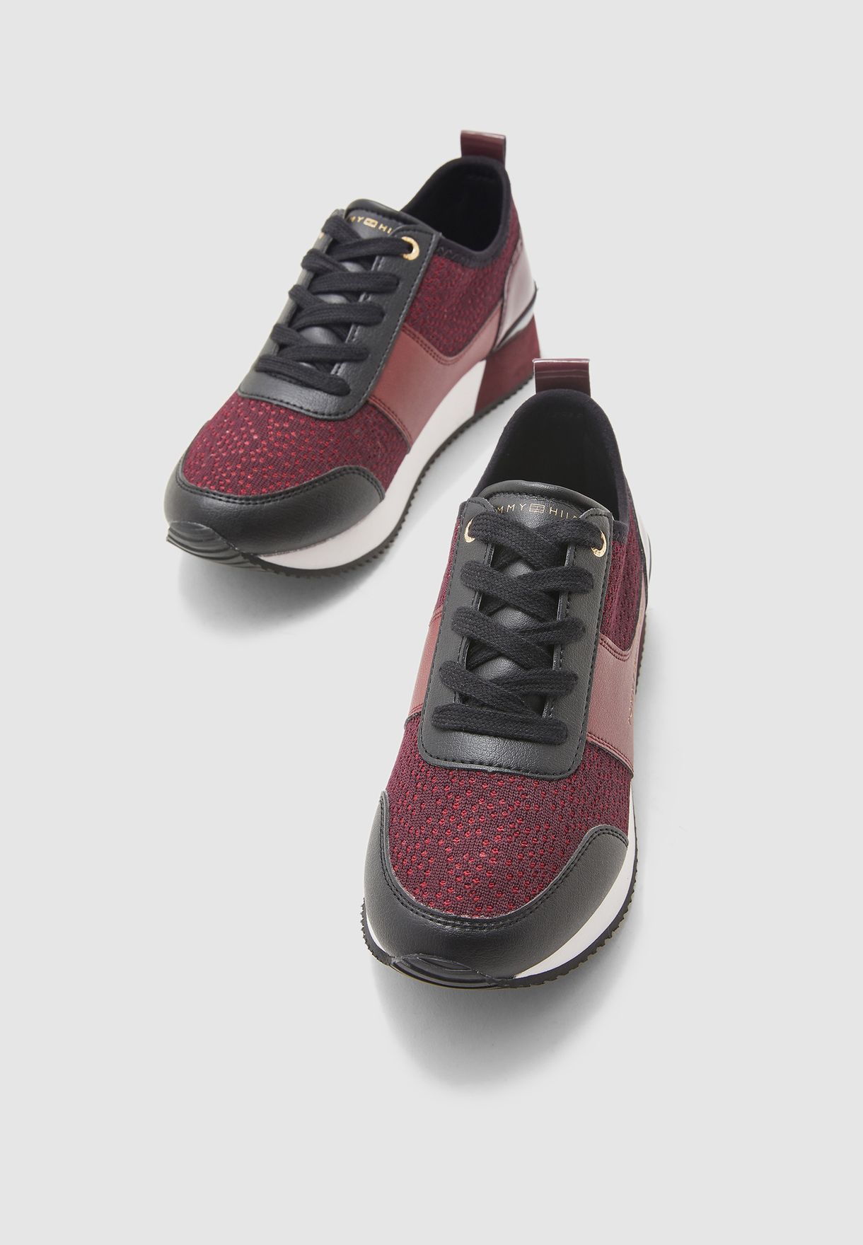 tommy hilfiger maroon shoes