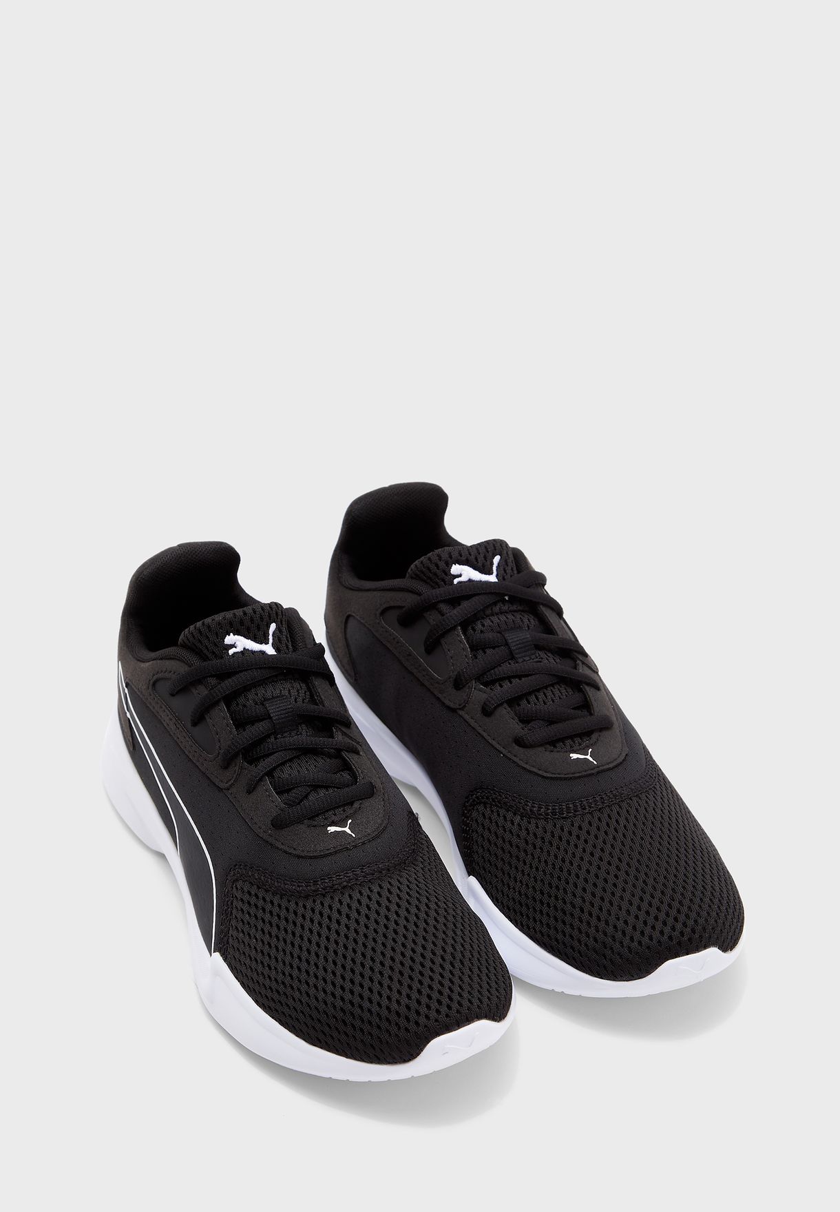 puma jaro black white