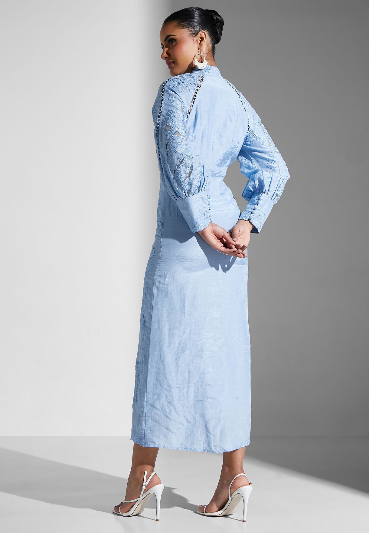 Puffed Sleeve Embroidered Dress