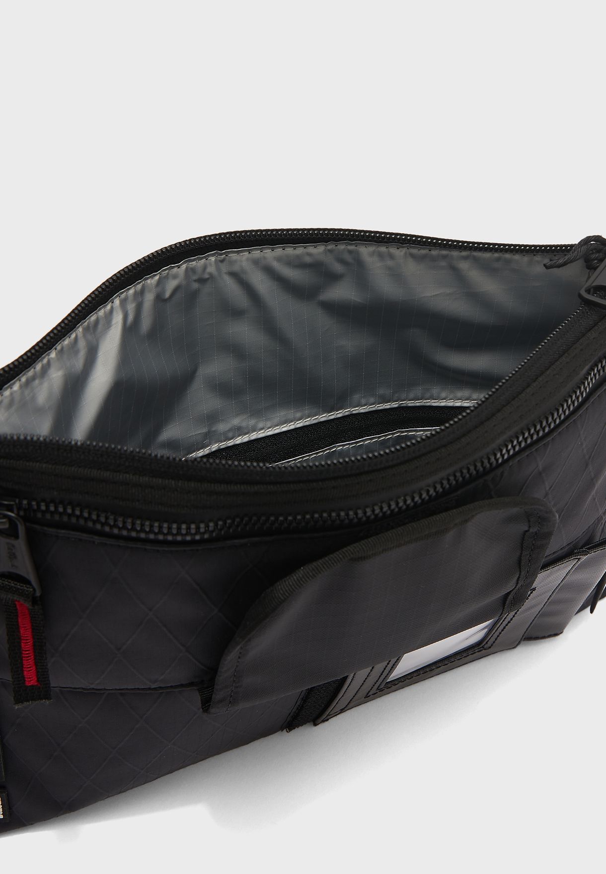 Essential Messenger Bag