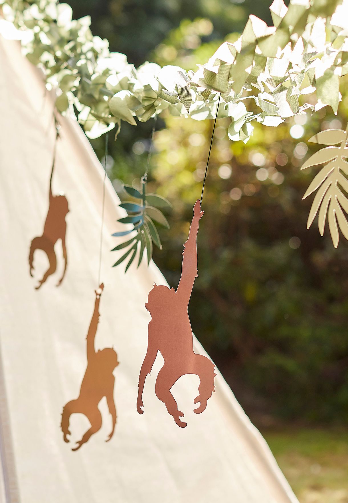 Hanging Monkey & Leaf Jungle Backdrop