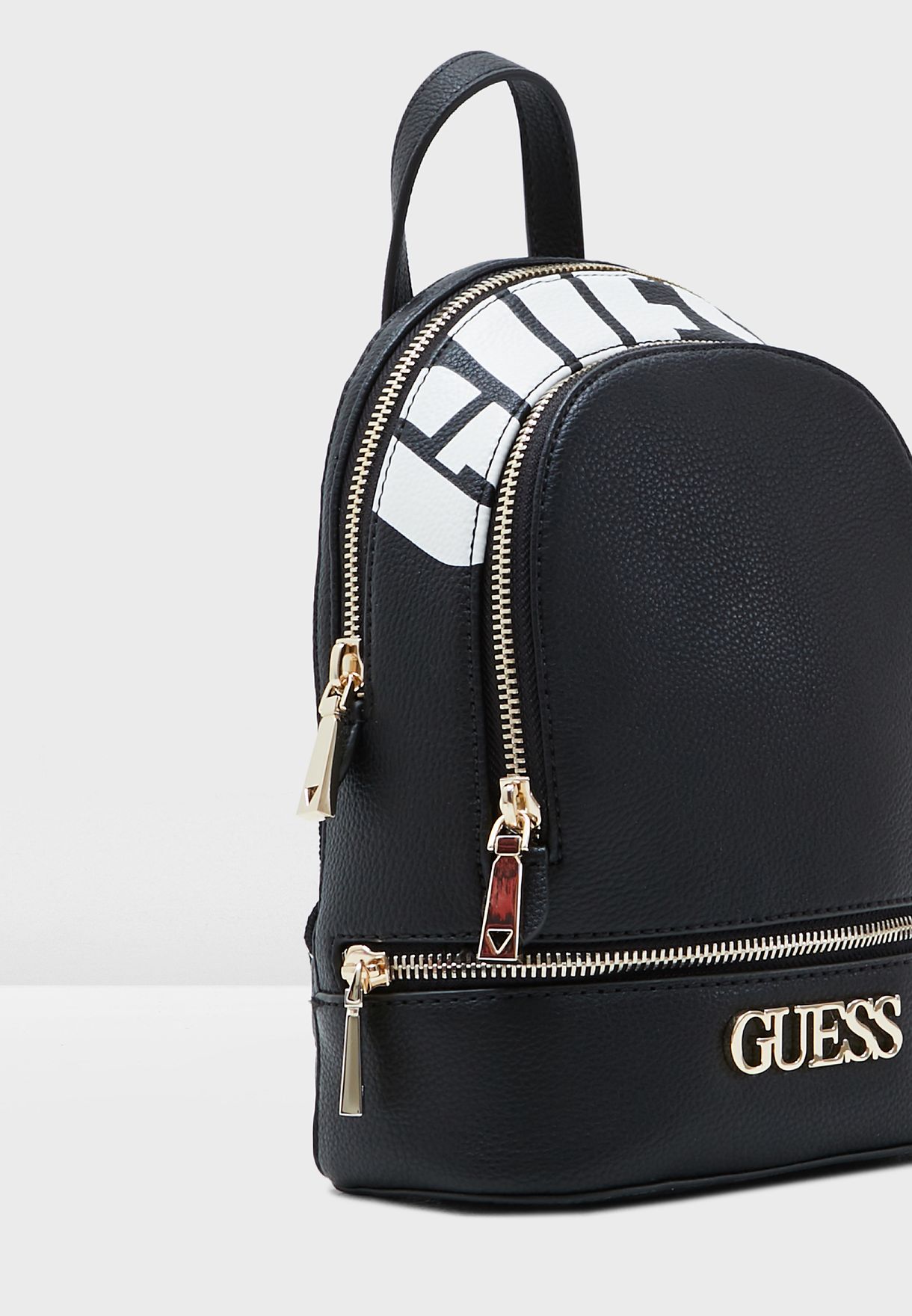 المغمورة نية حسنة أنا سعيد  Buy Guess black Skye Backpack for Women in MENA, Worldwide
