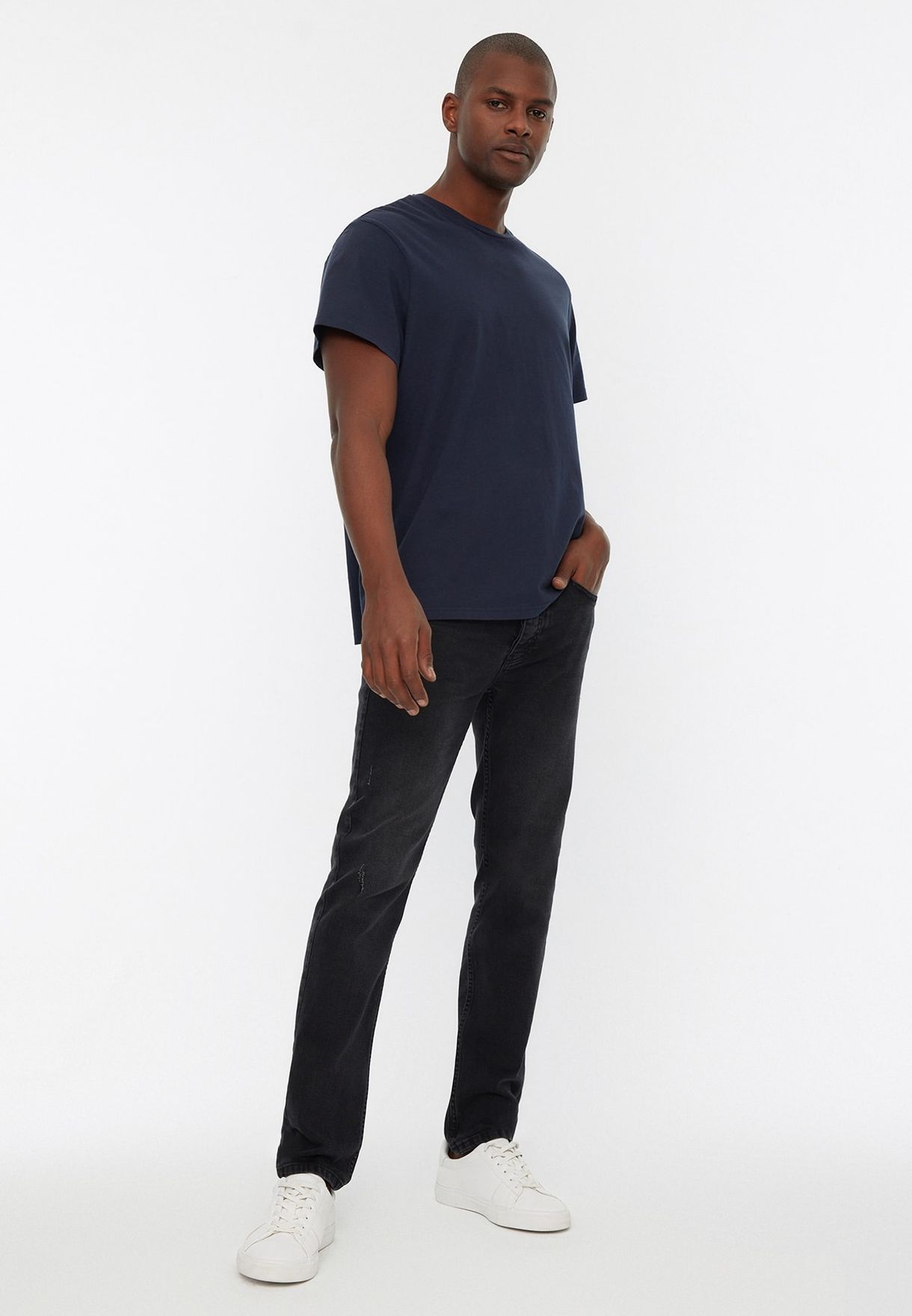 black distressed slim fit jeans mens