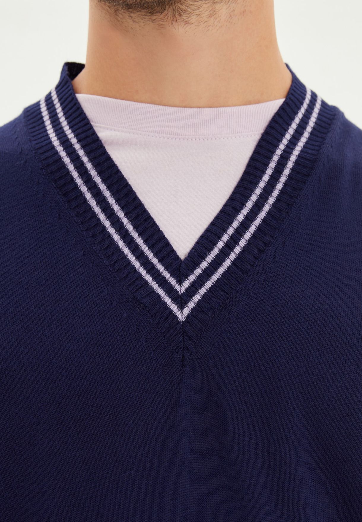 Line Detail Knitted Sweater