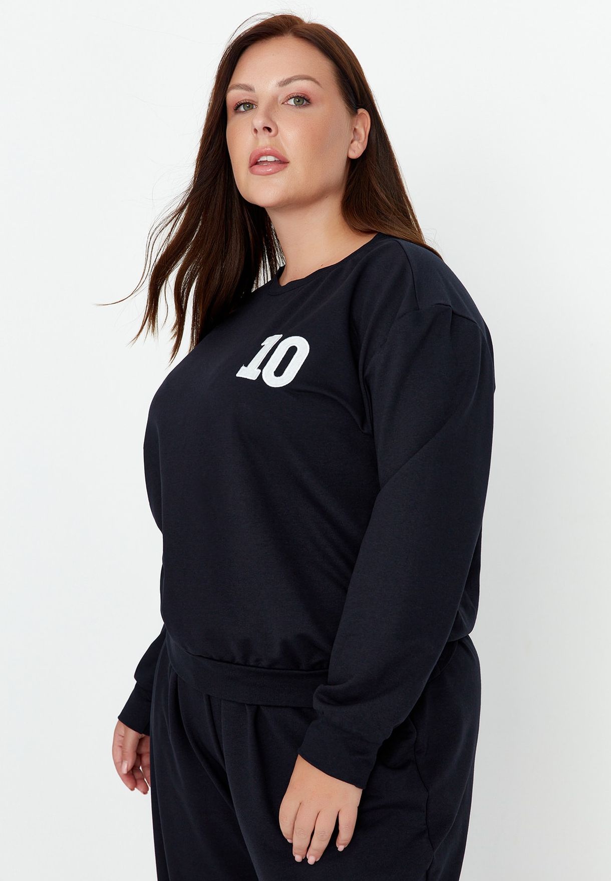 Pactch Detail Knitted Sweatshirt