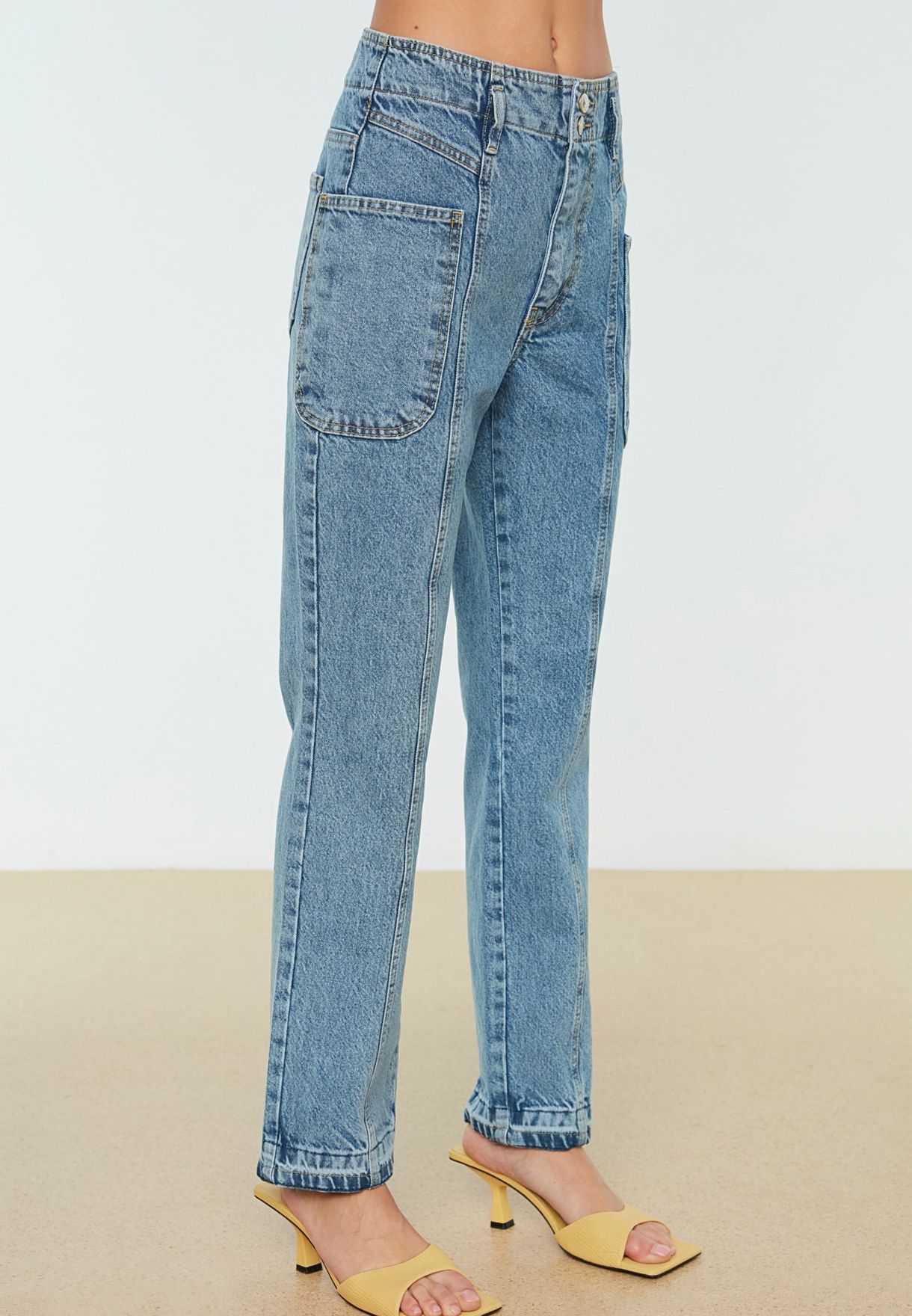 Pocket Detail High Waist Jeans