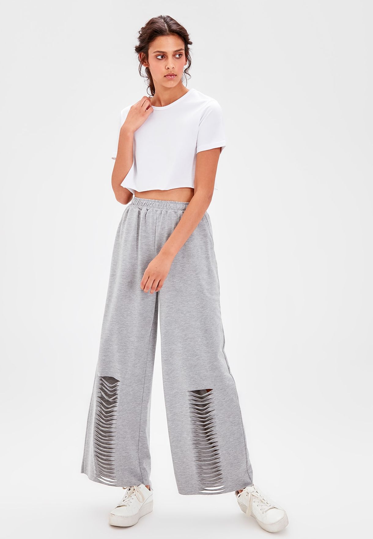Buy Trendyol grey Cut Out Detail Wide Leg Sweatpants for Women in MENA ...
