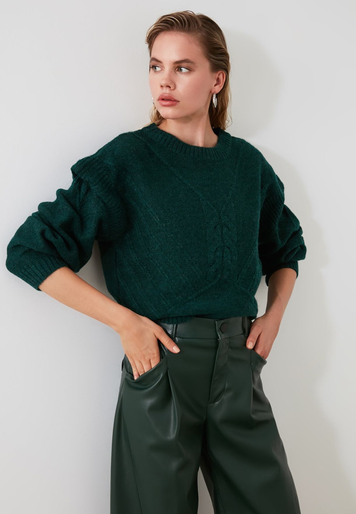 green balloon sleeve sweater