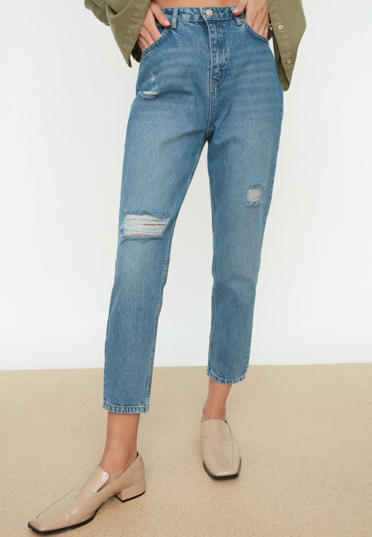 blue mom jeans high waist